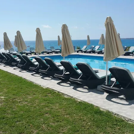 Marica's Boutique 3* Kissonerga