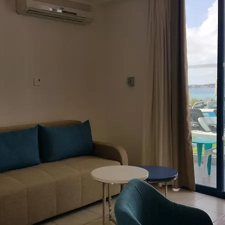 Lägenhetshotell Marica's Boutique 3*