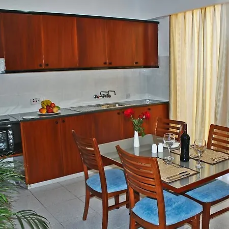 Marica's Boutique 3* Kissonerga