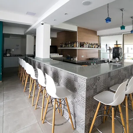 Marica's Boutique קיסונרגה