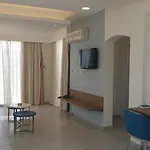 Marica's Boutique 3*