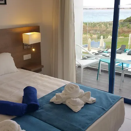 Marica's Boutique 3*