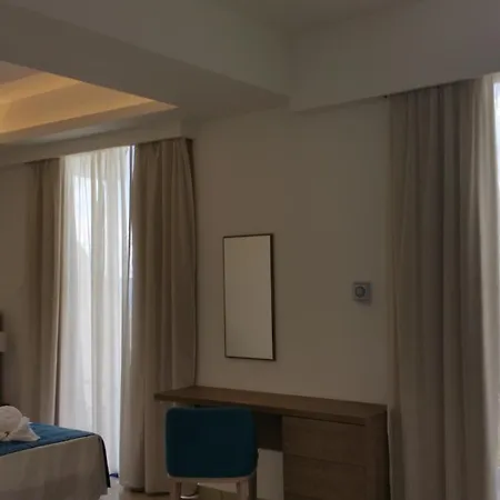 Апарт-отель Marica's Boutique 3*