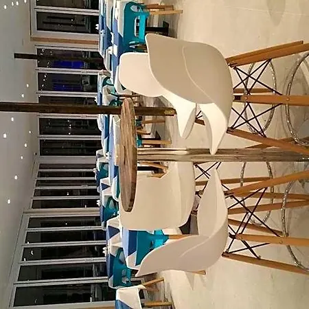 Marica's Boutique מלון דירות קיסונרגה
