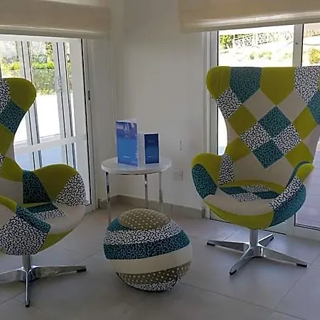 Marica's Boutique מלון דירות