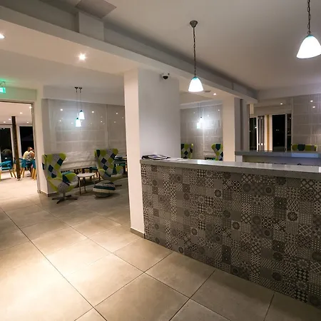 Marica's Boutique Апарт-отель Киссонерга