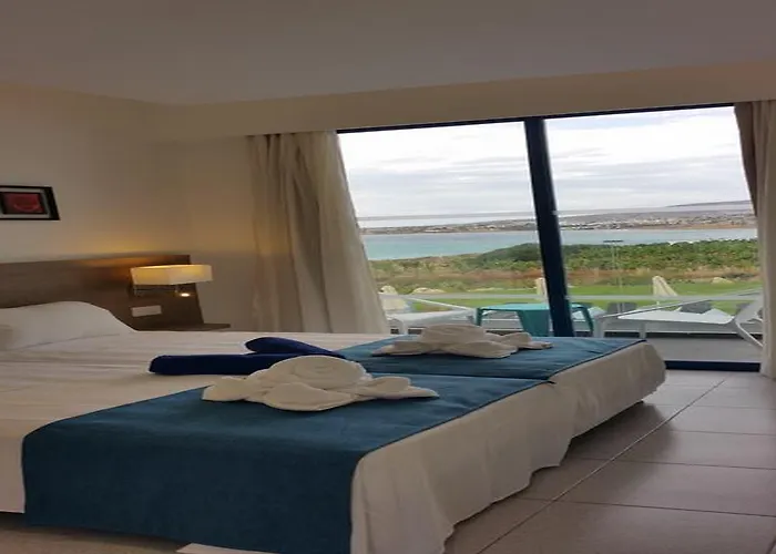 Marica's Boutique Aparthotel Kissonerga