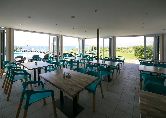 Marica's Boutique Aparthotel Kissonerga