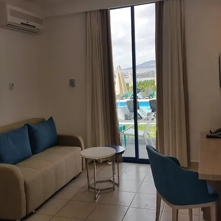 Marica's Boutique 3* Kissonerga