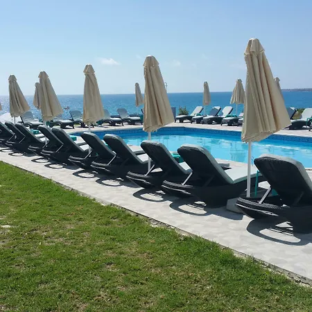 Marica's Boutique 3* Kissonerga